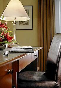 Courtyard Teltow Hotel 4*